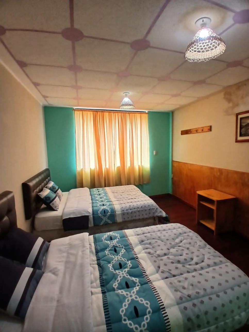Golden Bird Hotel Mindo Exterior photo